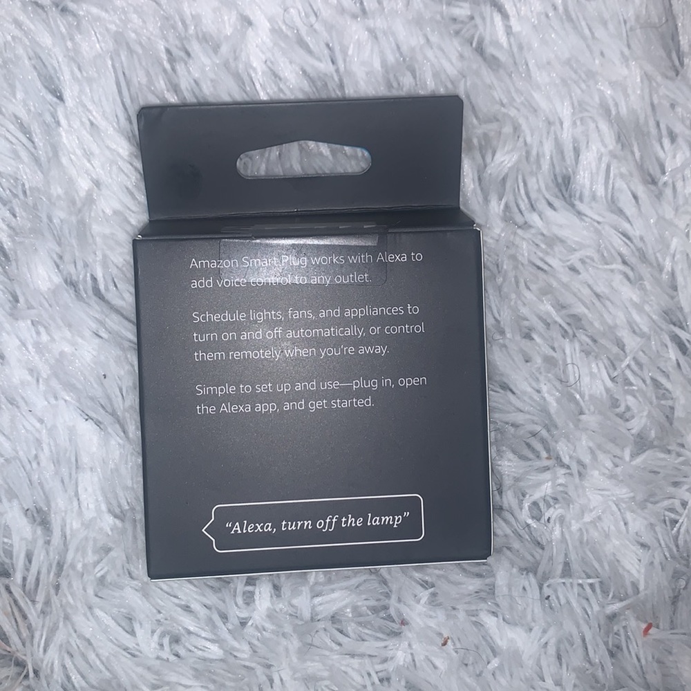 Amazon Smart Plug - Picture 2 of 3